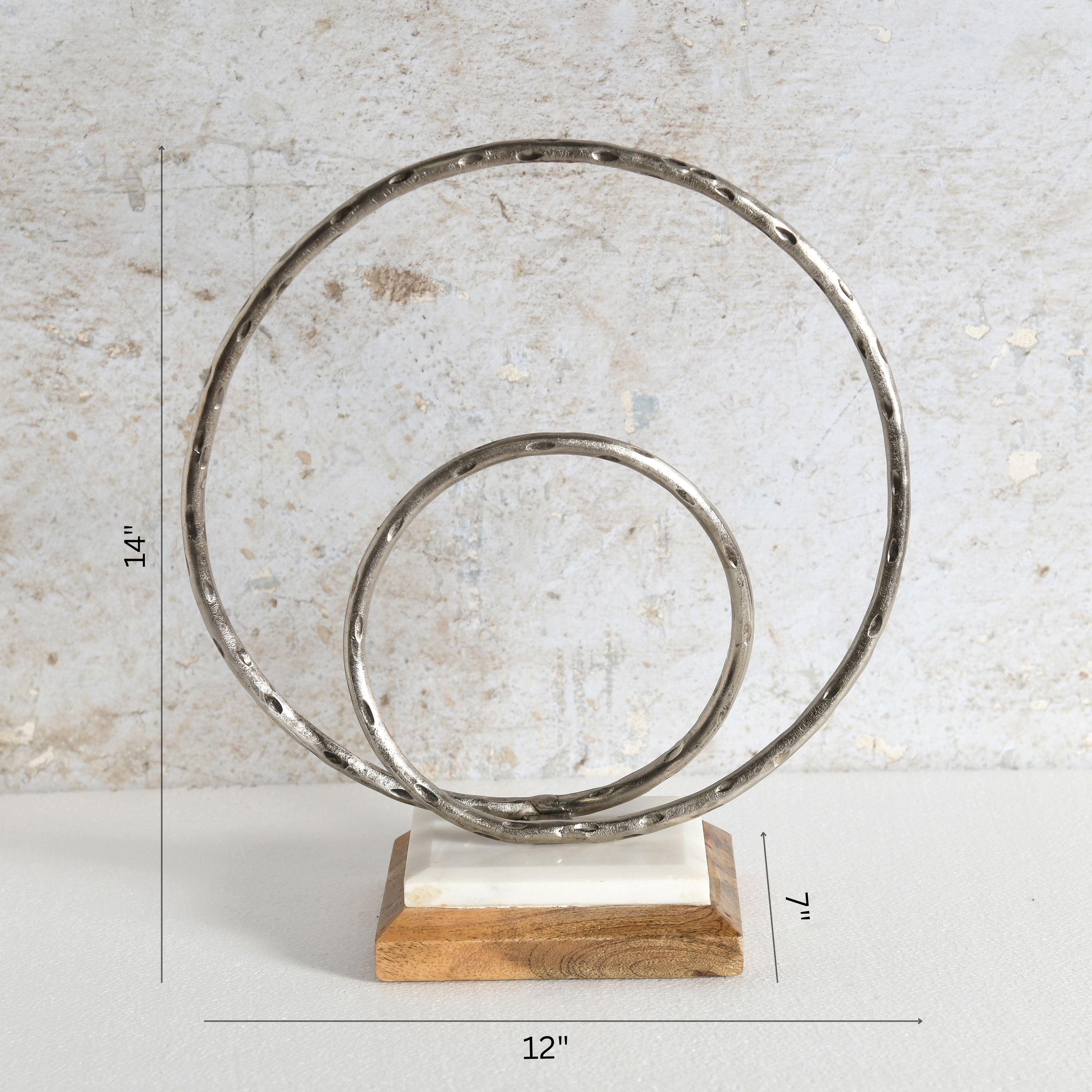 Dune Table Decor