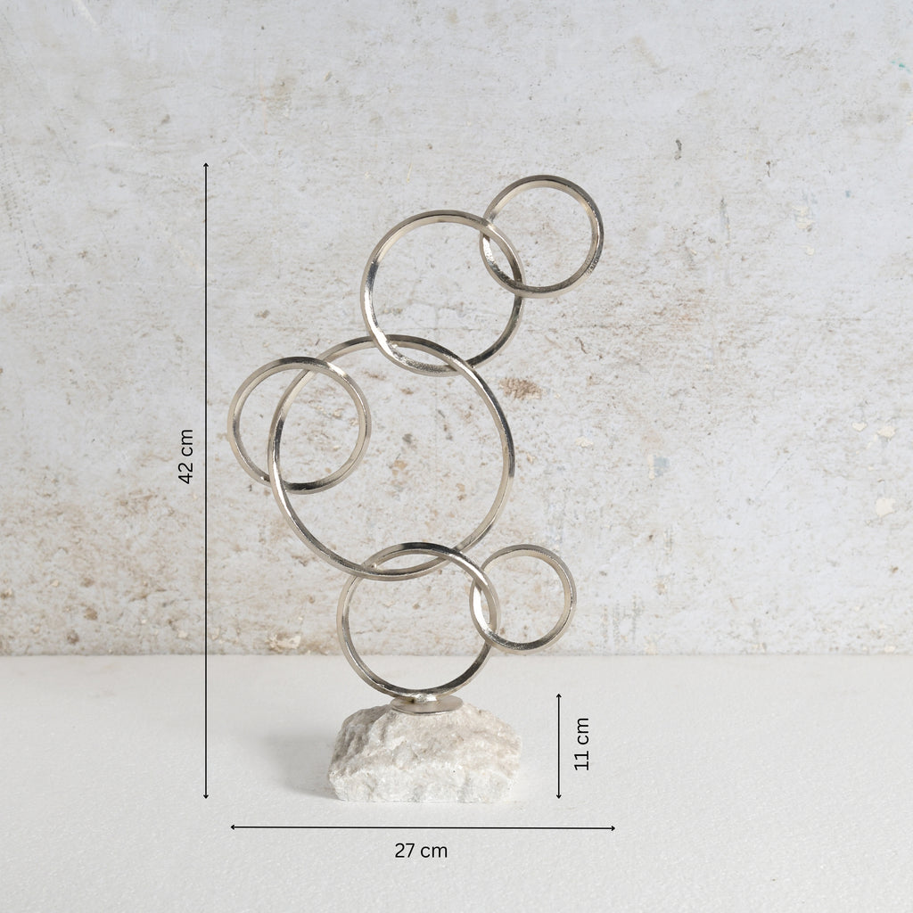 Saddler Table Decor