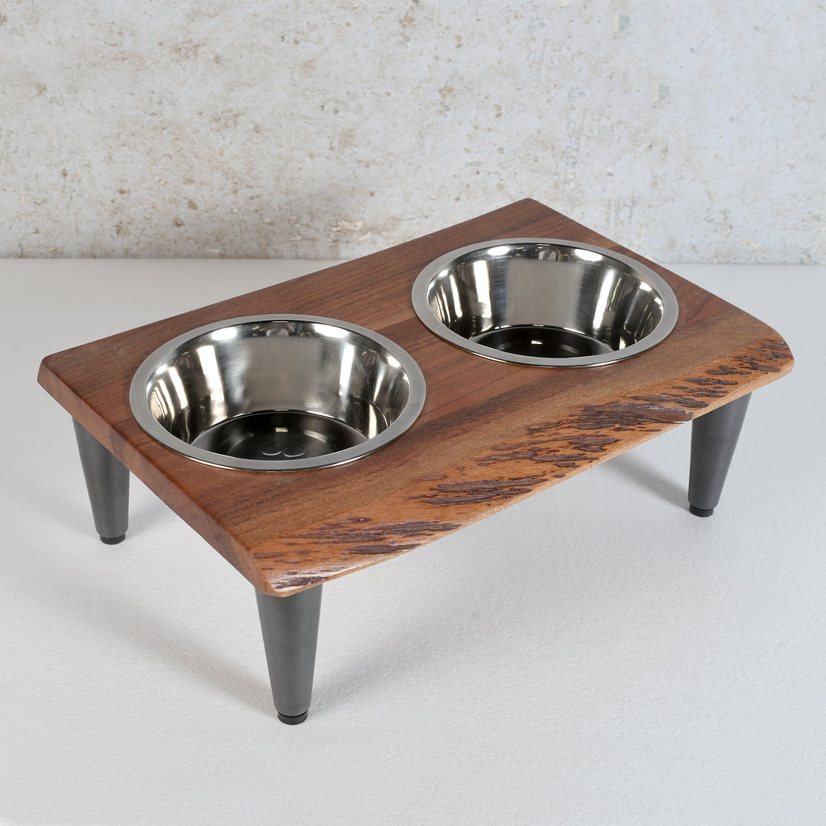 Bruno Pet Feeder