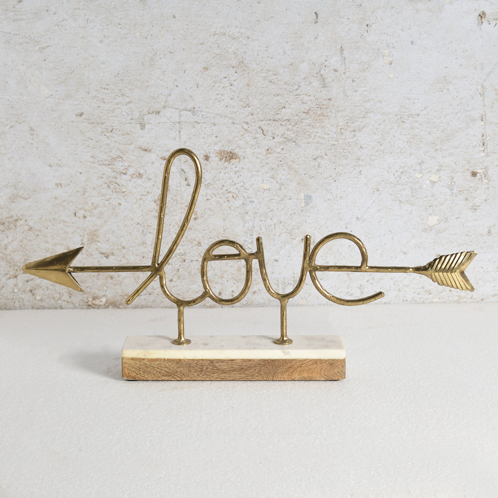 Iron and mango wood LOVE table decor