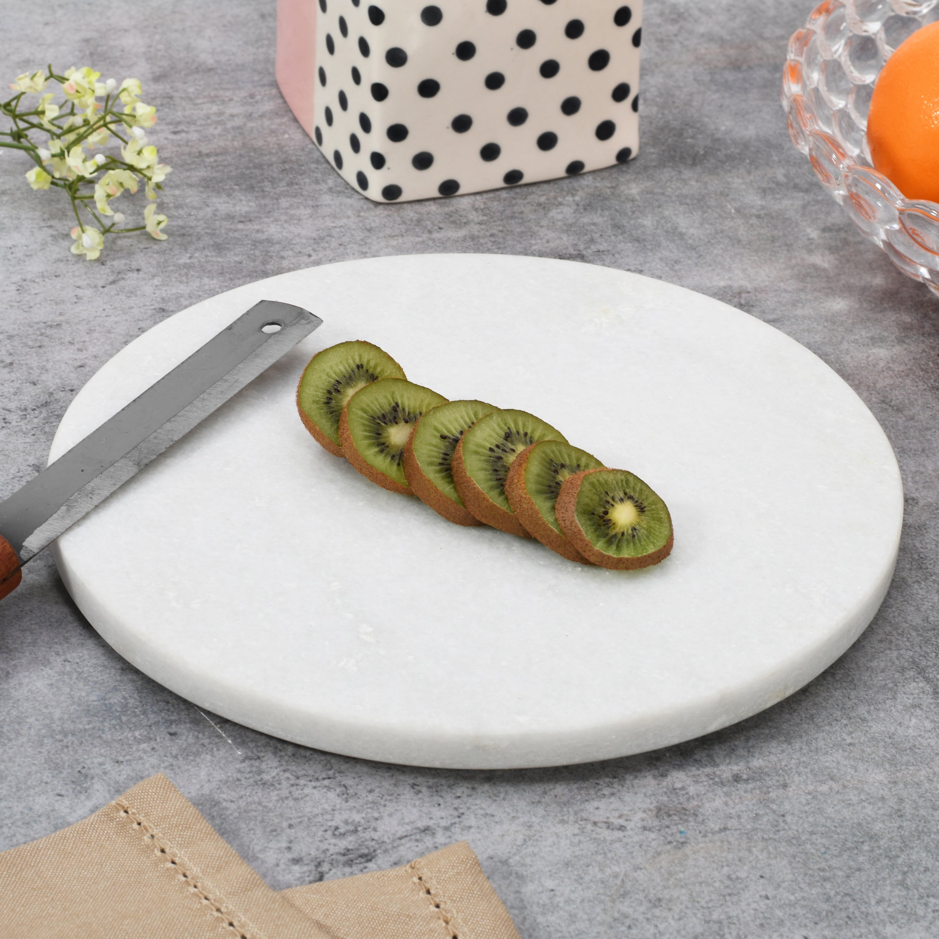 Round marble chopping board
